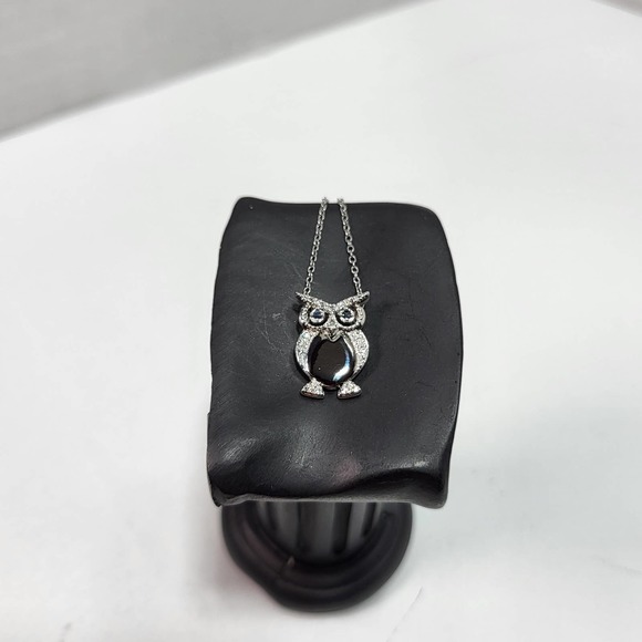 925 Sterling Silver Enamel Owl Charm Delicate 18 inch Silver Chain Necklace - Picture 2 of 10